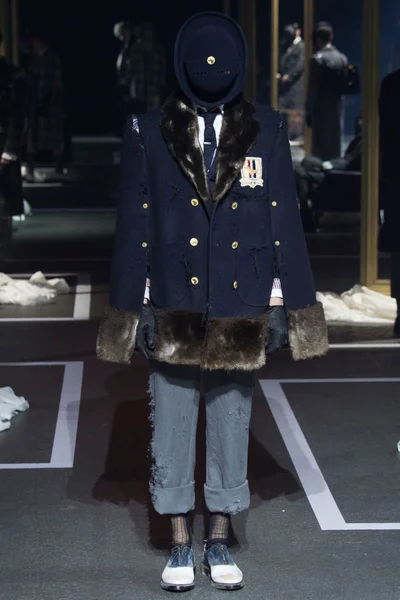 Look 23
